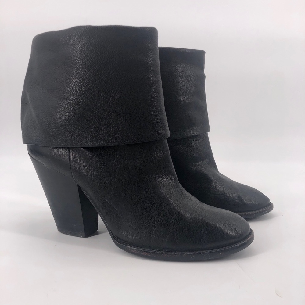 Vince Camuto Black Leather Cuffed Ankle Boots 9.5